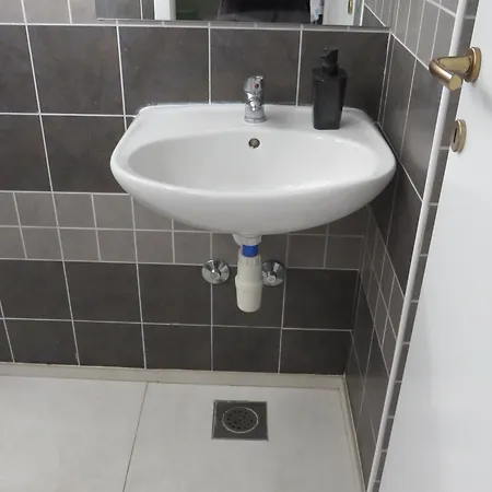 Appartement Holidays 6 *